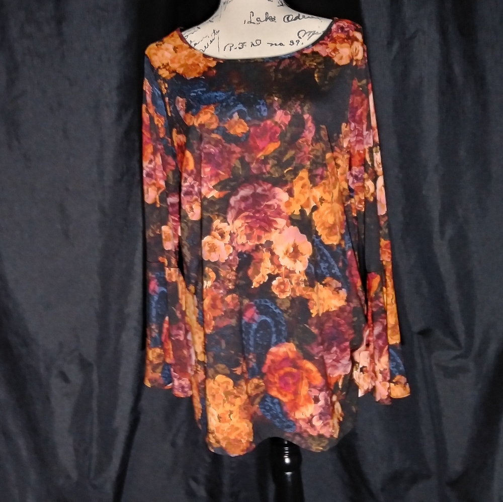 Floral tunic looks GREAT with leggings and boots